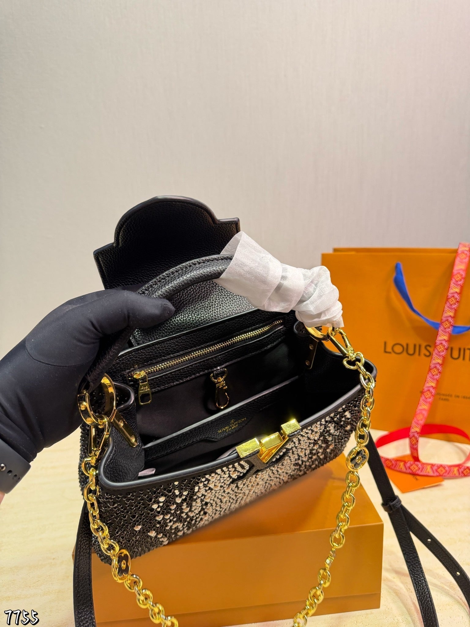 Serenityll™ 2001124 LV Bag