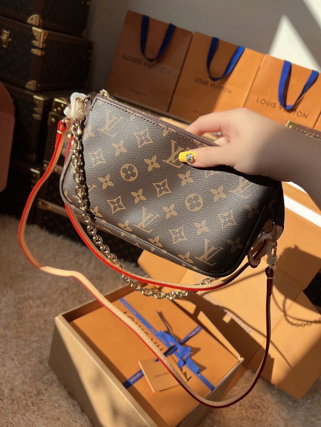 LV Pochette Accessoires Monogram Canvas Shoulder Crossbody Bag with Leather Strap (23.5 x 13.5 x 4) cm