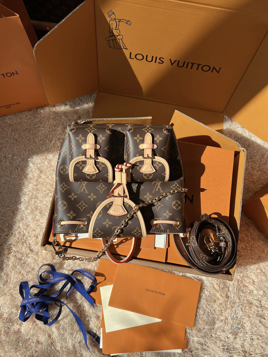 LV Excursion PM Monogram Canvas Backpack Shoulder Bag with Leather Trim and Drawstring Closure (21 x 23 x 10) cm