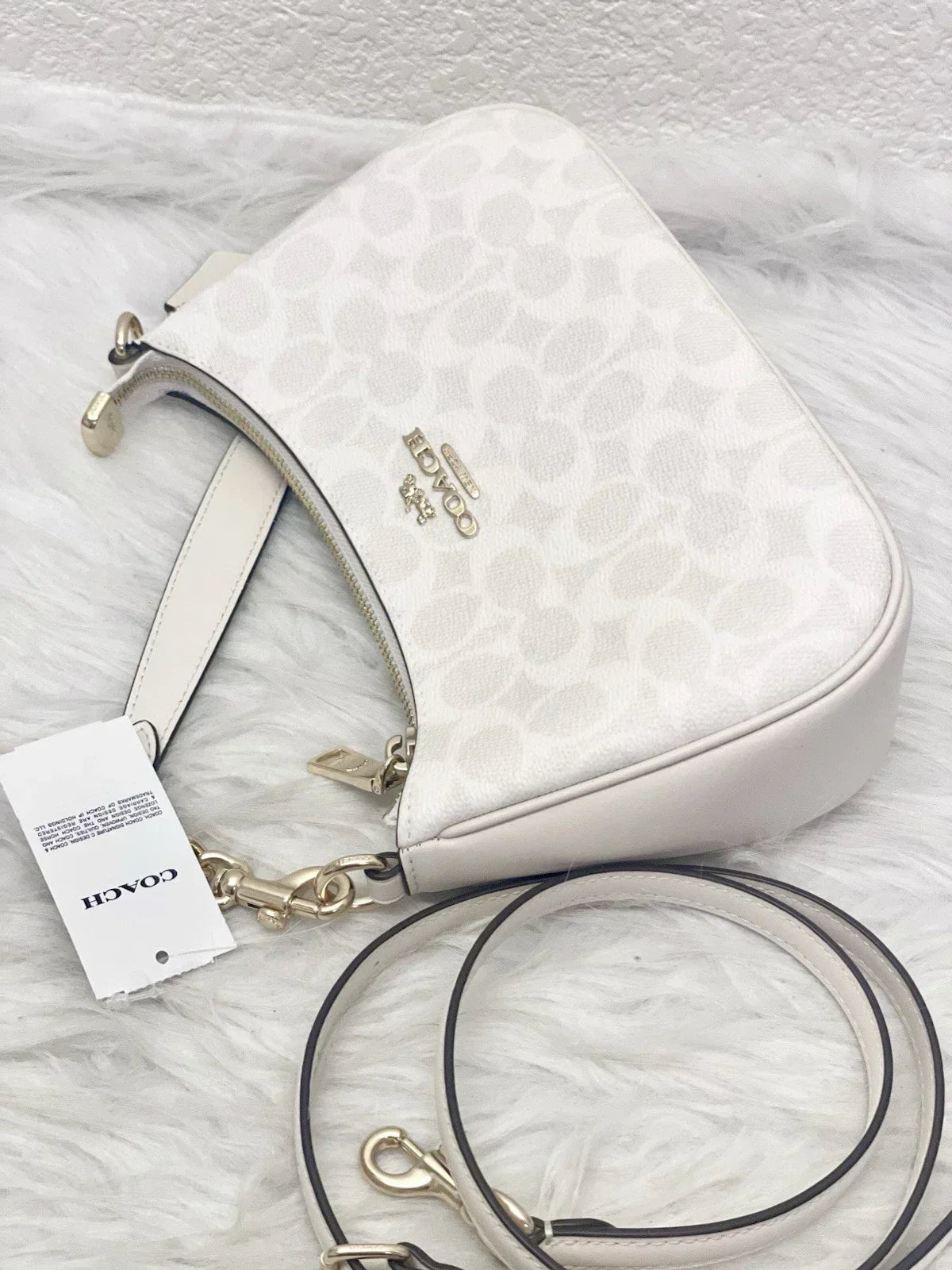COACH Women’s Teri Shoulder Bag Signature Canvas