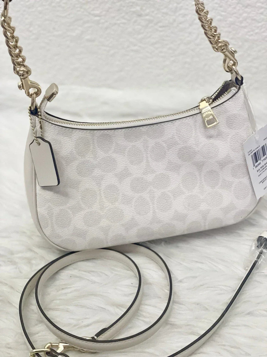 COACH Women’s Teri Shoulder Bag Signature Canvas