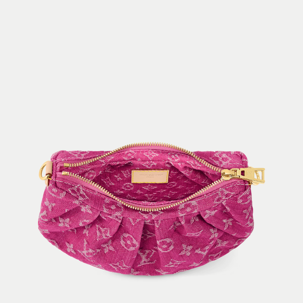 LV Pochette Valley