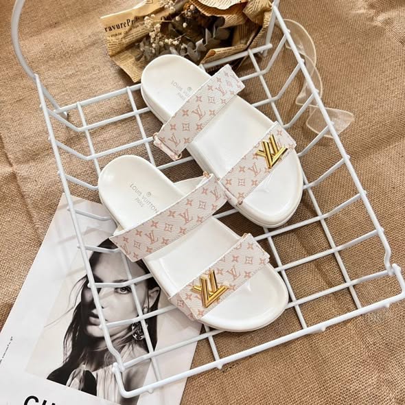 LV Frame Comfort Mule