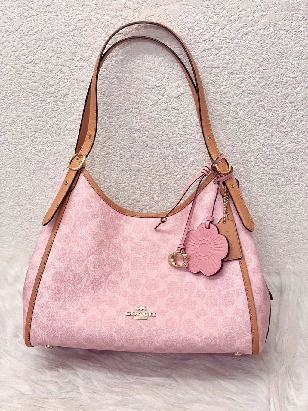 Coach Erin Shoulder Bag In Signature Canvas