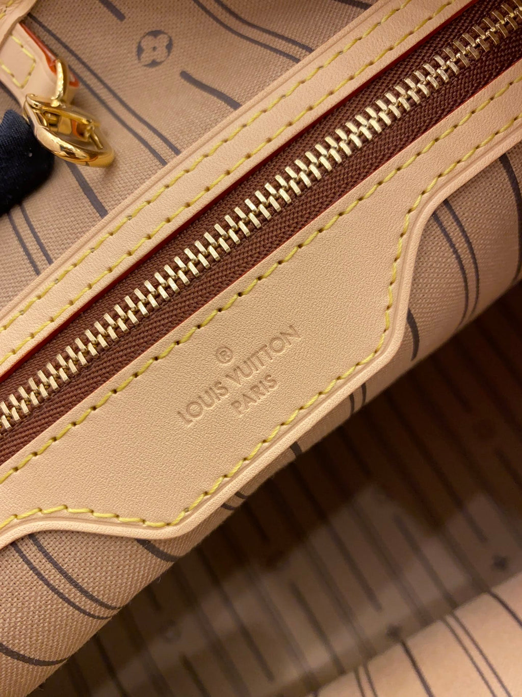 LV Graceful PM Monogram Canvas Tote Shoulder Bag with Leather Trim and Magnetic Closure