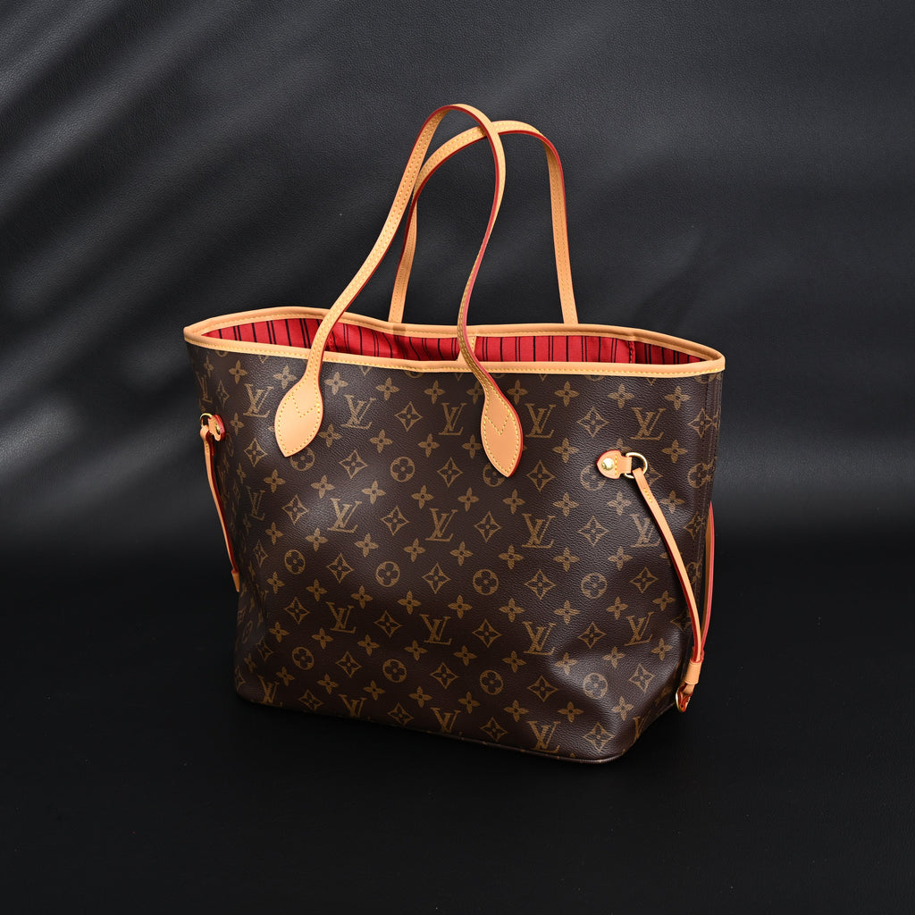 Louis Vuitton Neverfull MM Tote Bag – Monogram Canvas with Red Interior