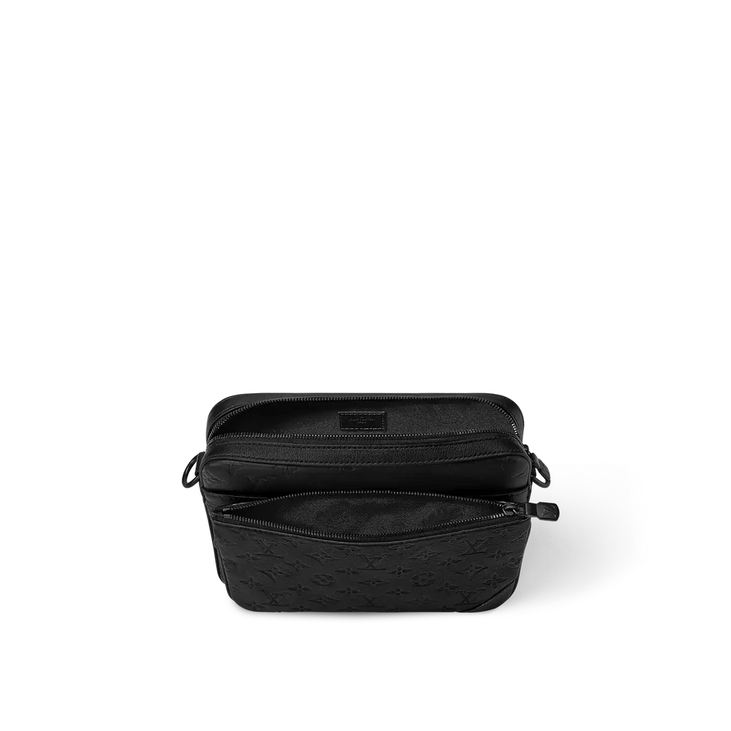 Louis Vuitton Trio Messenger